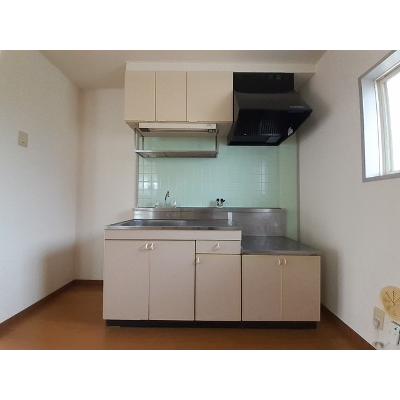 サンシャイン堂本 103【管理NO：1-005391601-01030】 ★家具家電は申し込み後に搬入します 2026年08月下旬入居可能の物件画像