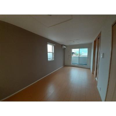 ベル・フィオ－レ 201【管理NO：1-018733801-02010】 ★家具家電は申し込み後に搬入します 2026年09月中旬入居可能の物件画像