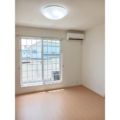 ディアコート 202【管理NO：1-019295001-02020】 ★家具家電は申し込み後に搬入します★の物件画像
