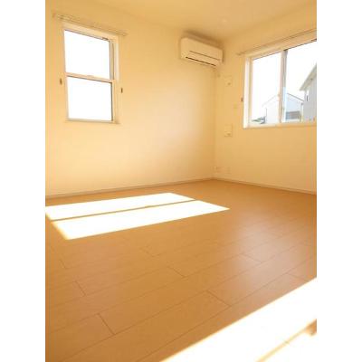 フィオーレ篠原 101【管理NO：1-018228201-01010】 ★家具家電は申し込み後に搬入します 2026年08月下旬入居可能の物件画像