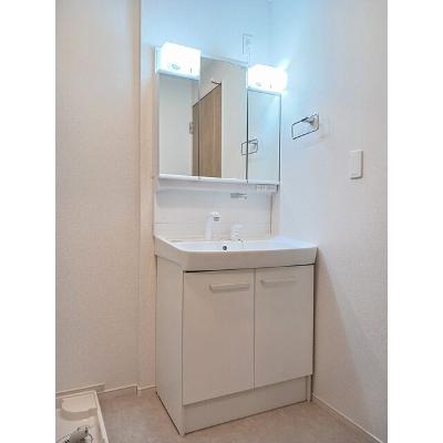 ベニアージュ　Ｅ 102【管理NO：1-027827301-01020】 ★家具家電は申し込み後に搬入します 2026年08月下旬入居可能の物件画像