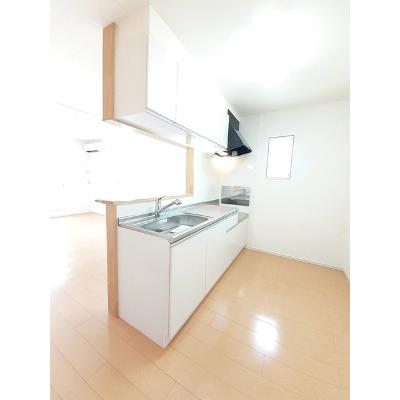 アンソレイユＡ 201【管理NO：1-018104101-02010】 ★家具家電は申し込み後に搬入します★ ★2026年09月中旬入居可能★の物件画像