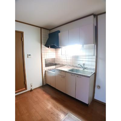 アスタナ 102【管理NO：1-010595001-01020】 ★家具家電は申し込み後に搬入します 2026年08月上旬入居可能の物件画像