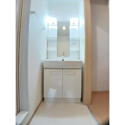 レインボーヒルⅠ 103【管理NO：1-016128001-01030】 ★家具家電は申し込み後に搬入します★の物件画像
