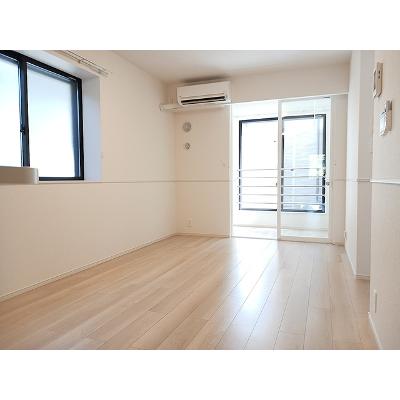 プラネッツ・リラン　Ⅱ 103【管理NO：1-027649702-01030】 ★家具家電は申し込み後に搬入します★の物件画像