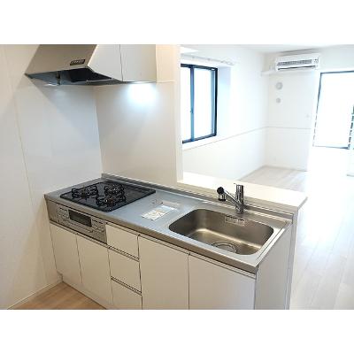 プラネッツ・リラン　Ⅱ 103【管理NO：1-027649702-01030】 ★家具家電は申し込み後に搬入します★の物件画像
