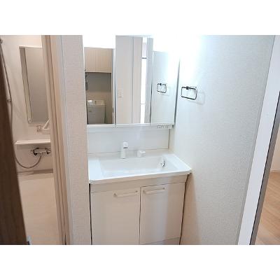 プラネッツ・リラン　Ⅱ 103【管理NO：1-027649702-01030】 ★家具家電は申し込み後に搬入します★の物件画像