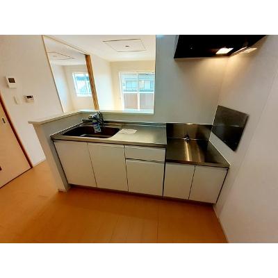 メゾン　ララリ 203【管理NO：1-018474701-02030】 ★家具家電は申し込み後に搬入します 2026年12月中旬入居可能の物件画像
