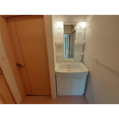 メゾン　ララリ 203【管理NO：1-018474701-02030】 ★家具家電は申し込み後に搬入します 2026年12月中旬入居可能の物件画像