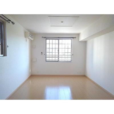 プリムロ－ズ　Ⅰ 201【管理NO：1-016566401-02010】 ★家具家電は申し込み後に搬入します★ ★2026年11月中旬入居可能★の物件画像