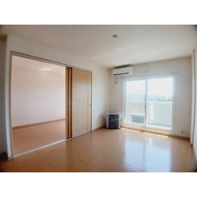 ファーストレジデンス 303【管理NO：1-016110801-03030】 ★家具家電は申し込み後に搬入します★の物件画像