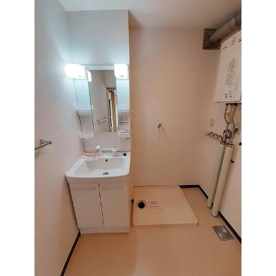 カイザー松森 202【管理NO：1-005433701-02020】 ★家具家電は申し込み後に搬入します 2026年09月上旬入居可能の物件画像