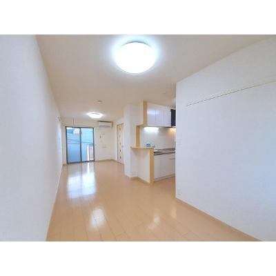 エレガント中山 103【管理NO：1-019359601-01030】 ★家具家電は申し込み後に搬入します★ ★2026年08月中旬入居可能★の物件画像