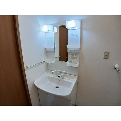 グランデレガーロ 201【管理NO：1-011093701-02010】 ★家具家電は申し込み後に搬入します★ ★2026年08月下旬入居可能★の物件画像