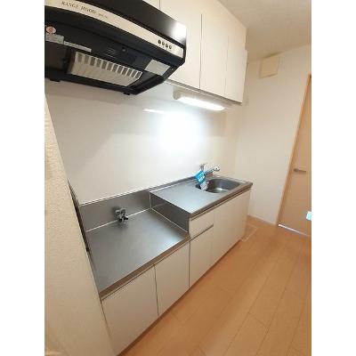 メゾンひまわり 101【管理NO：1-017351601-01010】 ★家具家電は申し込み後に搬入します 2026年09月中旬入居可能の物件画像