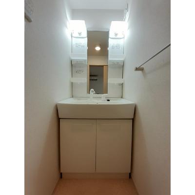 メゾンひまわり 101【管理NO：1-017351601-01010】 ★家具家電は申し込み後に搬入します 2026年09月中旬入居可能の物件画像