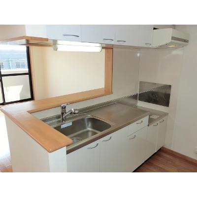 エレガント 201【管理NO：1-013776501-02010】 ★家具家電は申し込み後に搬入します 2026年08月下旬入居可能の物件画像