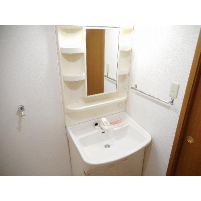 ソレアードＣ 202【管理NO：1-010392403-02020】 ★家具家電は申し込み後に搬入します 2026年08月下旬入居可能の物件画像