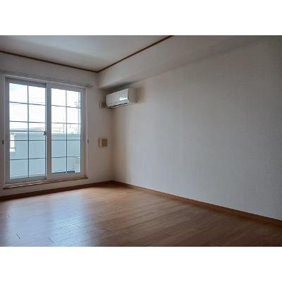 若葉グリーンハイツ 203【管理NO：1-013453701-02030】 ★家具家電は申し込み後に搬入します 2026年08月下旬入居可能の物件画像