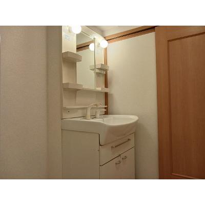 若葉グリーンハイツ 203【管理NO：1-013453701-02030】 ★家具家電は申し込み後に搬入します 2026年08月下旬入居可能の物件画像