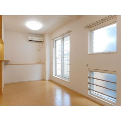 クレメント並木新町 203【管理NO：1-017521801-02030】 ★家具家電は申し込み後に搬入します 2026年08月下旬入居可能の物件画像