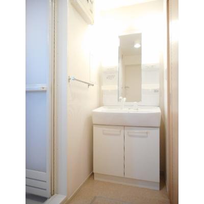 クレメント並木新町 203【管理NO：1-017521801-02030】 ★家具家電は申し込み後に搬入します 2026年08月下旬入居可能の物件画像