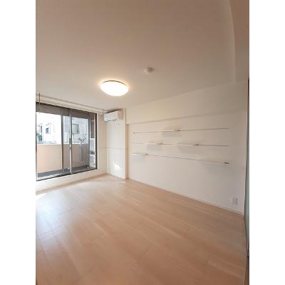 コントレイル 103【管理NO：1-026104201-01030】 ★家具家電は申し込み後に搬入します 2026年09月上旬入居可能の物件画像