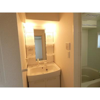 ミルトロイテ 304【管理NO：1-017851301-03040】 ★家具家電は申し込み後に搬入します 2026年07月下旬入居可能の物件画像