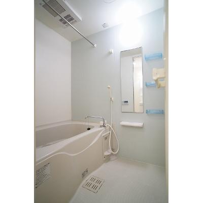 グラシオッソ 203【管理NO：1-018917301-02030】 ★家具家電は申し込み後に搬入します 2026年08月下旬入居可能の物件画像