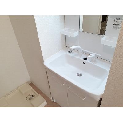 サニーフィールドⅤ 102【管理NO：1-022250305-01020】 ★家具家電は申し込み後に搬入します 2026年08月下旬入居可能の物件画像