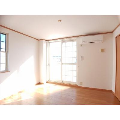 Ｎｅｏ　Ｃａｐｅ 203【管理NO：1-012732001-02030】 ★家具家電は申し込み後に搬入しますの物件画像