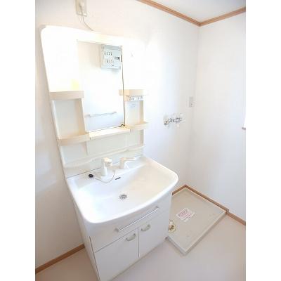 Ｎｅｏ　Ｃａｐｅ 203【管理NO：1-012732001-02030】 ★家具家電は申し込み後に搬入しますの物件画像