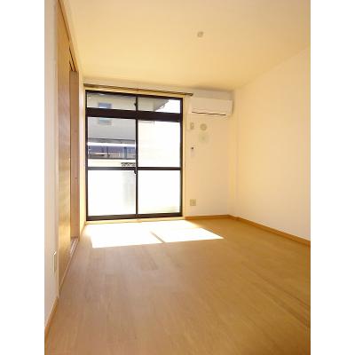 サン・フラッツ 102【管理NO：1-006668901-01020】 ★家具家電は申し込み後に搬入します★ ★2026年09月上旬入居可能★の物件画像