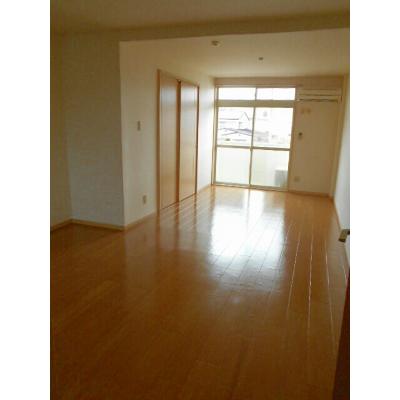 パティオ五月 203【管理NO：1-004469901-02030】 ★家具家電は申し込み後に搬入します★ ★2026年09月上旬入居可能★の物件画像