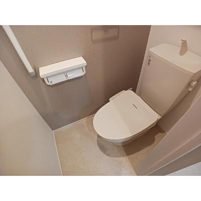 ホップⅤ　Ａ 103【管理NO：1-027836801-01030】 ★家具家電は申し込み後に搬入します★ ★2026年08月下旬入居可能★の物件画像