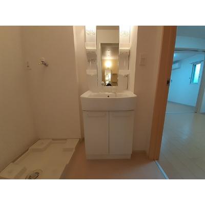 プラシ－ド　Ⅰ 101【管理NO：1-017216601-01010】 ★家具家電は申し込み後に搬入します 2026年08月下旬入居可能の物件画像