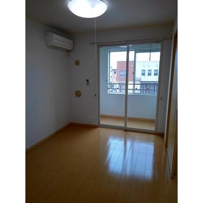 ジニアス　２ 202【管理NO：1-016239202-02020】 ★家具家電は申し込み後に搬入します 2026年08月下旬入居可能の物件画像