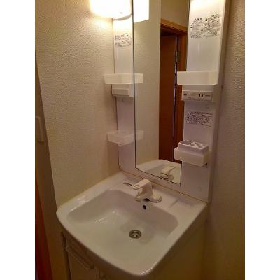ジニアス　２ 202【管理NO：1-016239202-02020】 ★家具家電は申し込み後に搬入します 2026年08月下旬入居可能の物件画像
