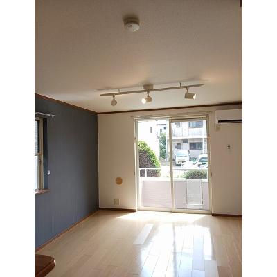 サンロードⅡ 101【管理NO：1-011948901-01010】 ★家具家電は申し込み後に搬入します 2026年08月下旬入居可能の物件画像