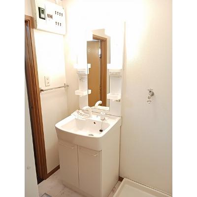シェーネスハウゼ 103【管理NO：1-007671201-01030】 ★家具家電は申し込み後に搬入します 2026年09月中旬入居可能の物件画像