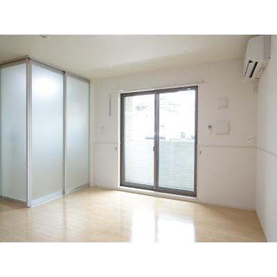 カルム 101【管理NO：1-021441001-01010】 ★家具家電は申し込み後に搬入します 2026年08月下旬入居可能の物件画像
