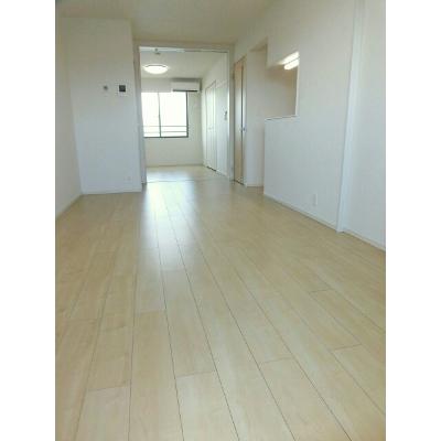 クオーレ 302【管理NO：1-023558501-03020】 ★家具家電は申し込み後に搬入します★ ★2026年09月上旬入居可能★の物件画像