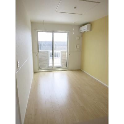 プリムラ梶島 103【管理NO：1-022171901-01030】 ★家具家電は申し込み後に搬入します 2026年08月下旬入居可能の物件画像