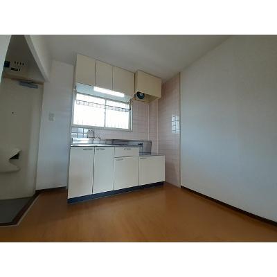 フェイマス師勝 201【管理NO：1-003983401-02010】 ★家具家電は申し込み後に搬入します★ ★2026年08月下旬入居可能★の物件画像