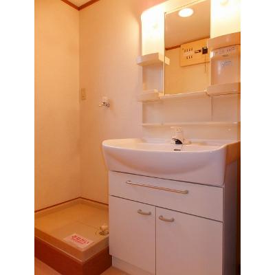 アーバンライフいずみⅡ 202【管理NO：1-012746401-02020】 ★家具家電は申し込み後に搬入します 2026年08月下旬入居可能の物件画像