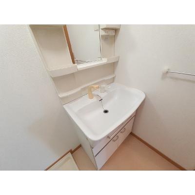 カーサ　ミーア 201【管理NO：1-013858201-02010】 ★家具家電は申し込み後に搬入します★ ★2026年09月中旬入居可能★の物件画像