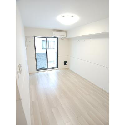 ラビットレジデンス八日市 105【管理NO：1-025840901-01050】 ★家具家電は申し込み後に搬入します★の物件画像