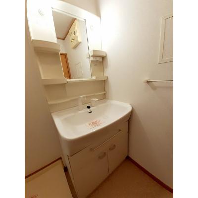 ルナ　パレス　Ａ 202【管理NO：1-013261901-02020】 ★家具家電は申し込み後に搬入します★の物件画像