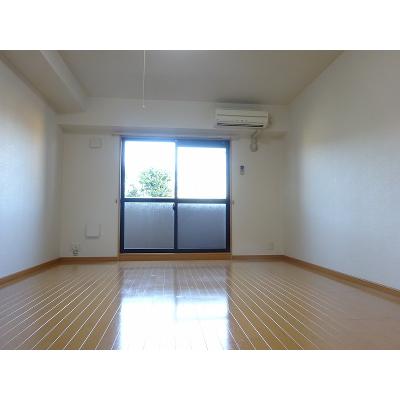 アリスト大和高田 203【管理NO：1-014775401-02030】 ★家具家電は申し込み後に搬入します 2026年08月下旬入居可能の物件画像