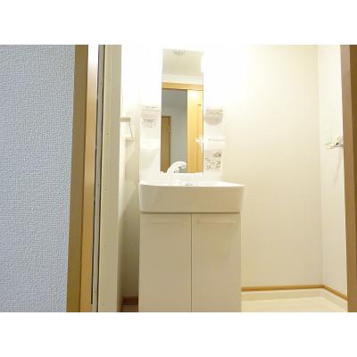 アリスト大和高田 203【管理NO：1-014775401-02030】 ★家具家電は申し込み後に搬入します 2026年08月下旬入居可能の物件画像
